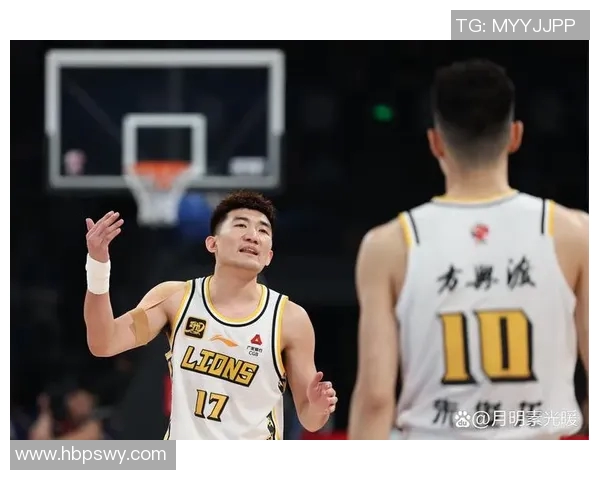 CBA精彩对决八一队与青岛队比赛录像回顾与精彩瞬间分析